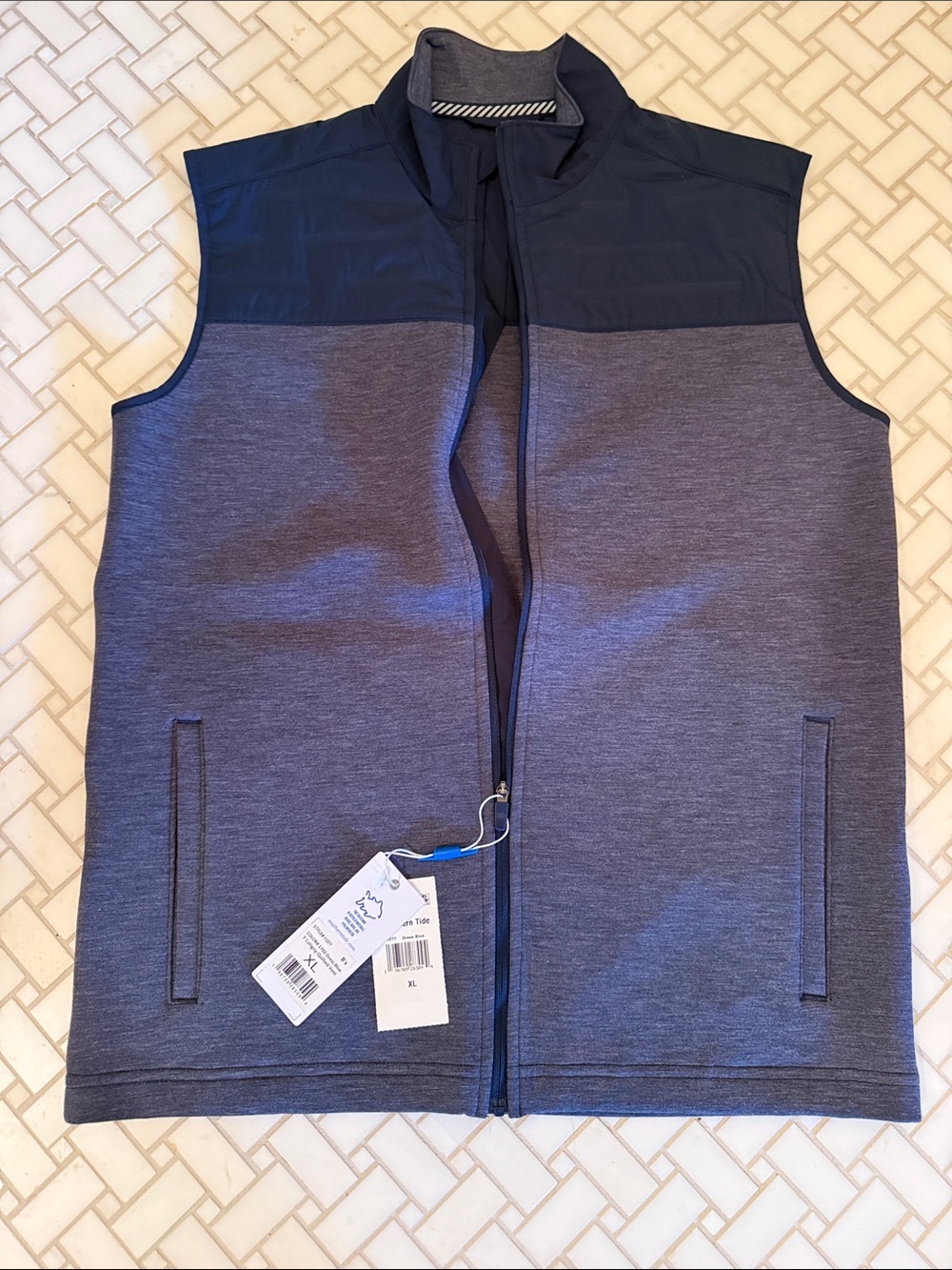 Southern Tide Boys' Two-Tone Sleeveless Vest - Navy
